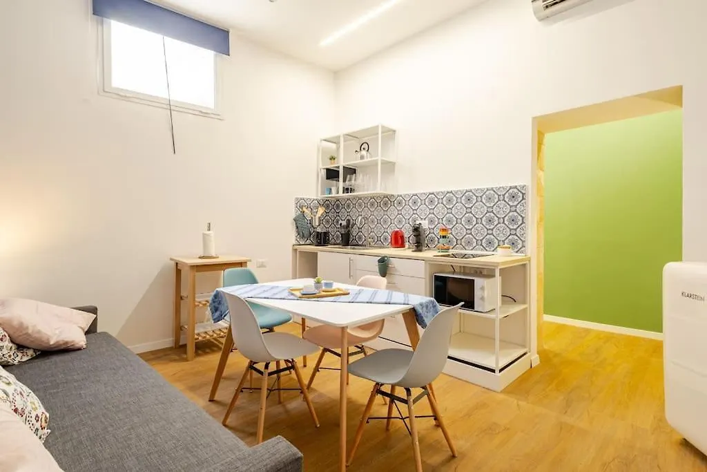 Alle Antiche Mura Del Mercato Di Ballaro Palermo Apartament